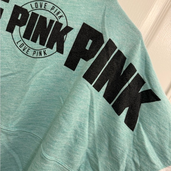 Victoria's Secret PINK Mint Green Long-Sleeve V-Neck Top with White Accents - Picture 7 of 8